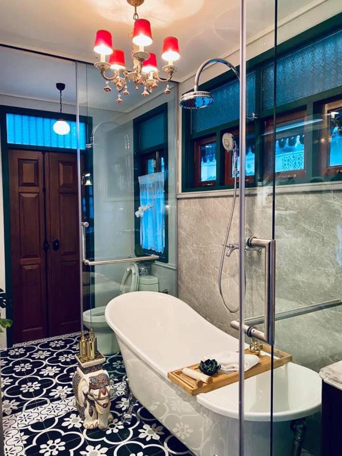 The Knight House Bangkokアパートメント エクステリア 写真